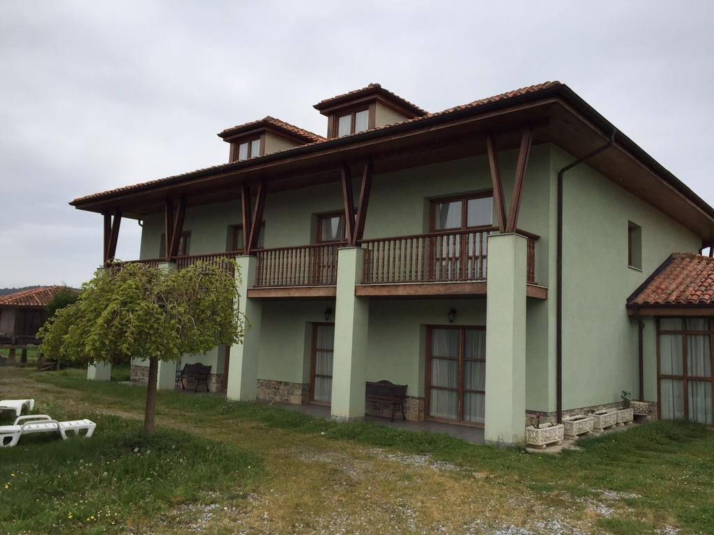 Apartamentos Palacio Bueno Колунга Екстериор снимка
